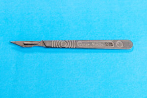 No. 3 Swann Morton Scalpel Handles – Made with Sign Makers in Mind - Image 1