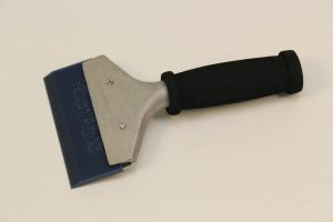 Performax Handle – With Blue Max Squeegee for Window Applications - Image 1