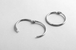 Round Metal Split Ring –  Very Practical for Hanging Posters and Displays - Image 1
